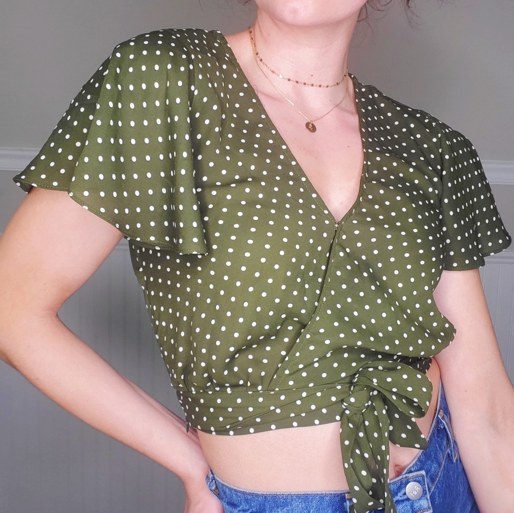 Green Ruffle Sleeve Crop Top